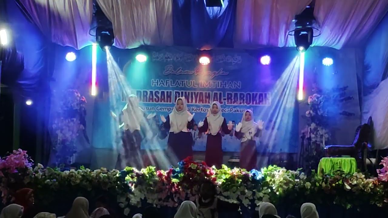 Tampilan haflatul imtihan MD AL-BAROKAH 