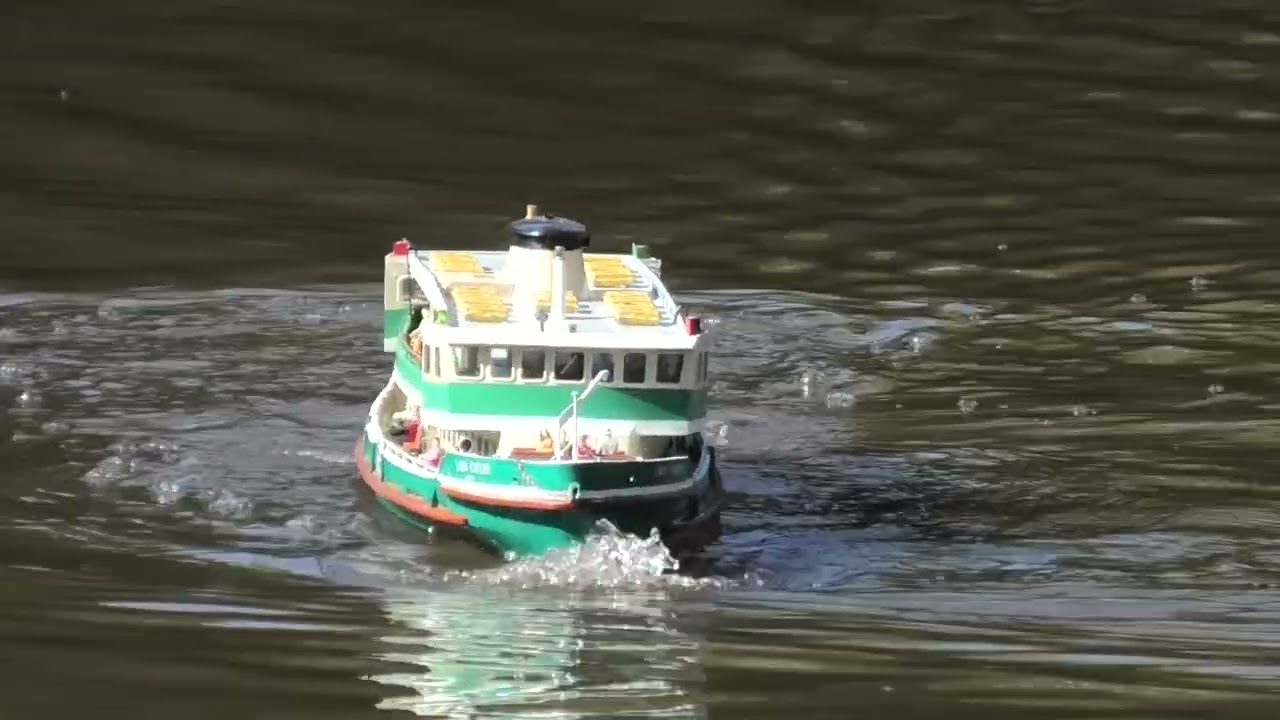 RC model of the double ended Sydney ferry, Lady Cutler has a run