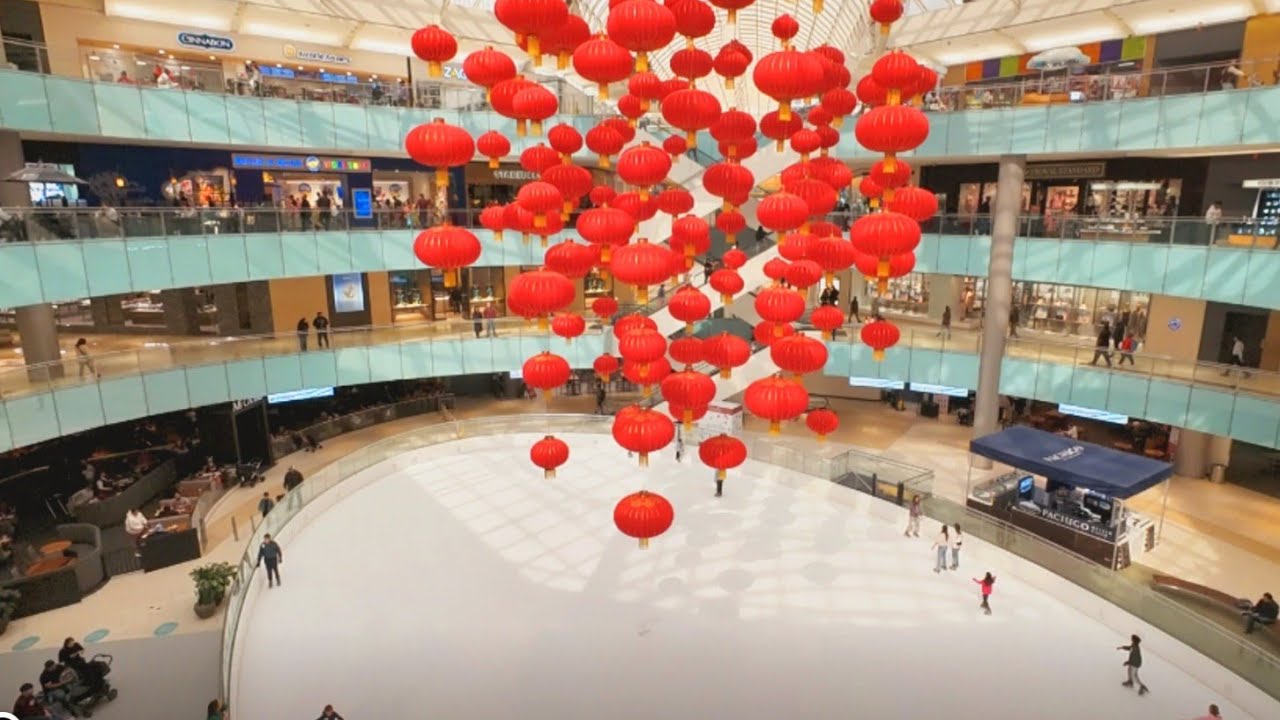 Exploring Galleria Dallas:  2025 Shopping, Skating & Luxury in Texas!