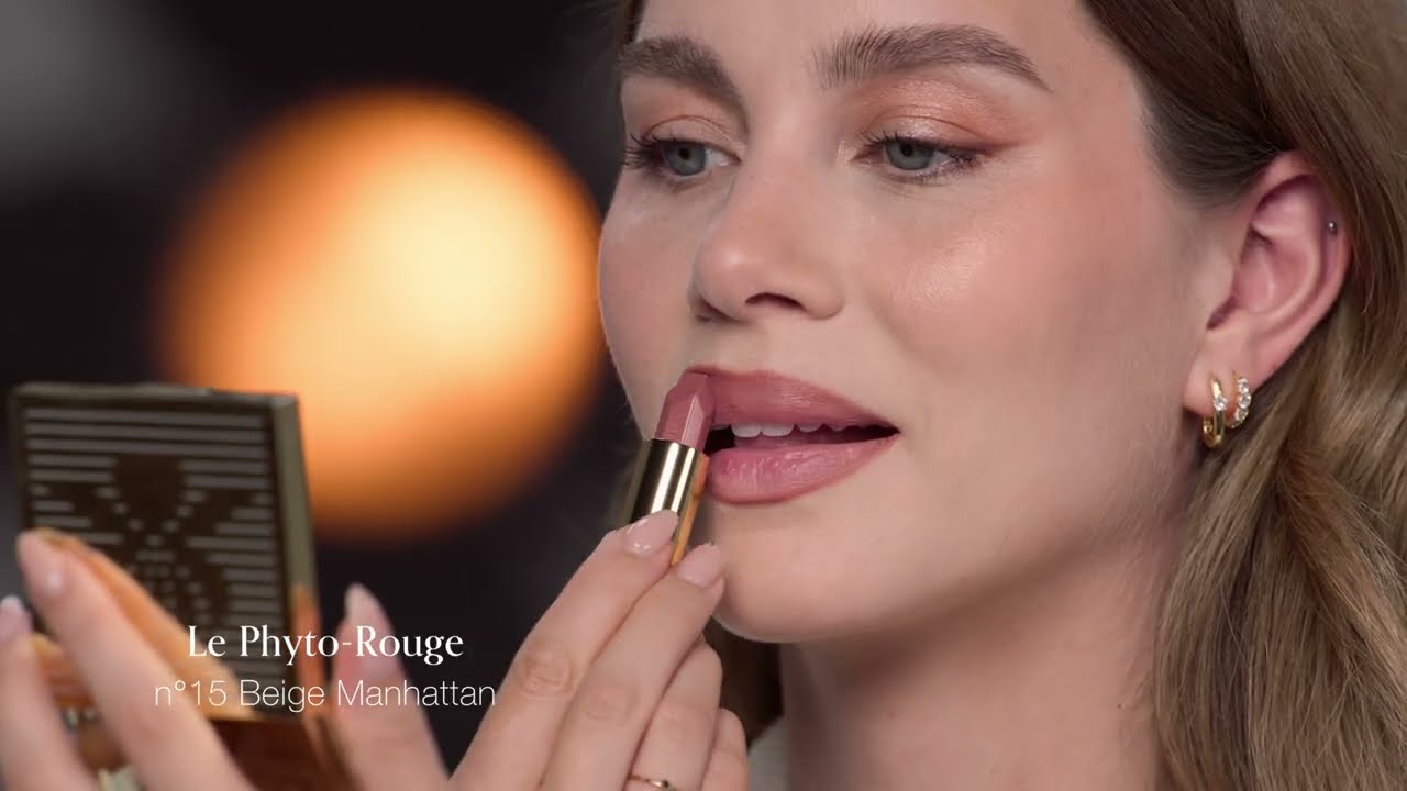 Artist in Residence // The Rose Glow Tutorial by Leslie Dumeix