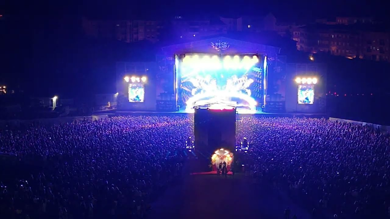 🎸Scorpions en Vivo: 🎼Still Loving You” Santo Domingo de la Calzada [RockLandArtFest24] Imágenes Dron