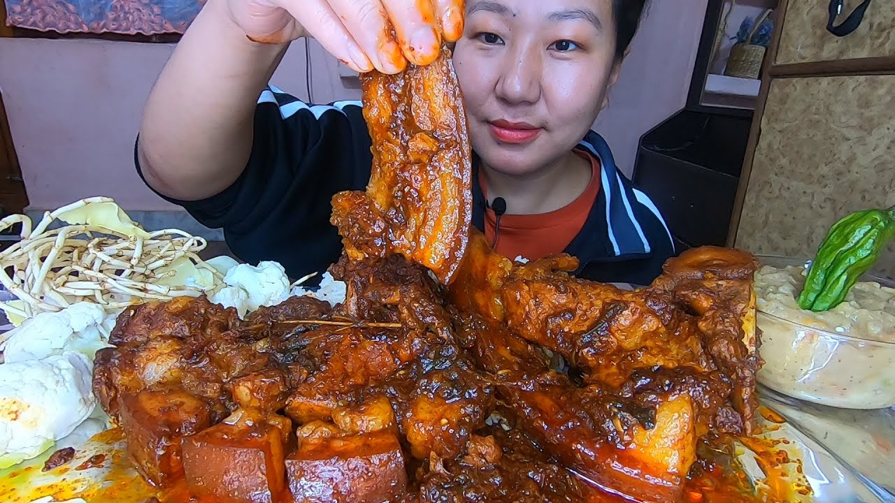 Pork Curry And Mashed Potato Mukbang