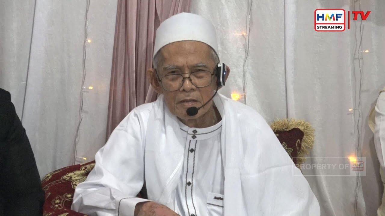 Sebagian Manaqib Abah Guru Sekumpul Oleh Tuan Guru K.H . Muaz Hamid