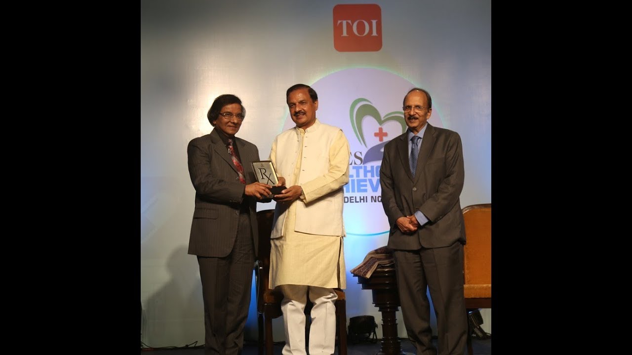 Dr Purshotam Lal : Life Time Achievement Award | Times Healthcare Achievers 2017 | Metro Hospital