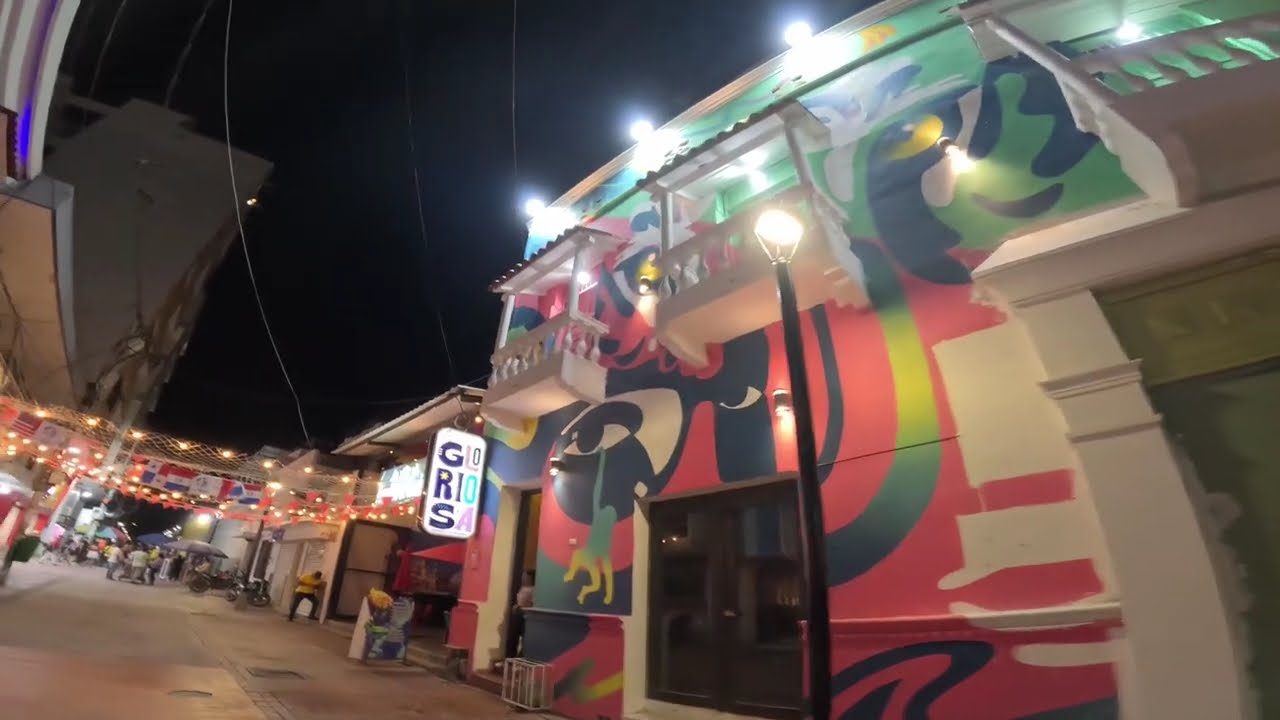 SANTA MARTA NOCTURNA: Un Paseo por el Centro Histórico 4K 🇨🇴
