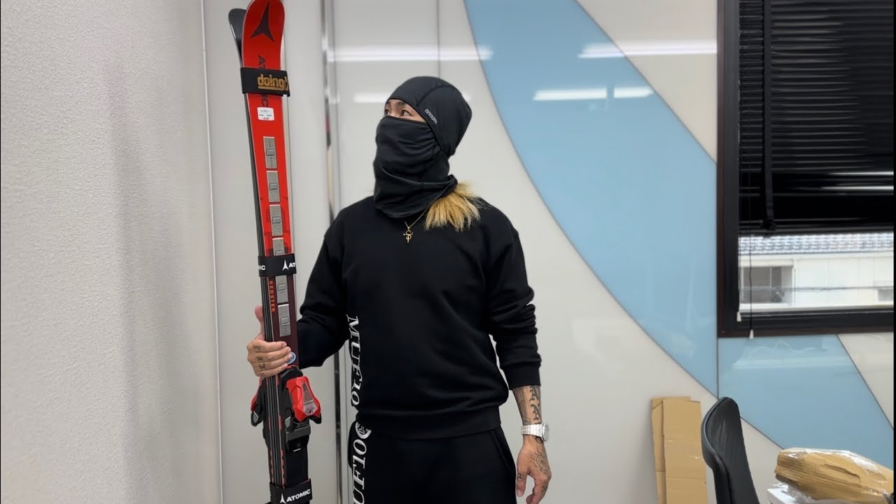 SHOにとんでもないスキー板が届く⛷ 【オールマウンテンスポーツ Doing】ATOMIC