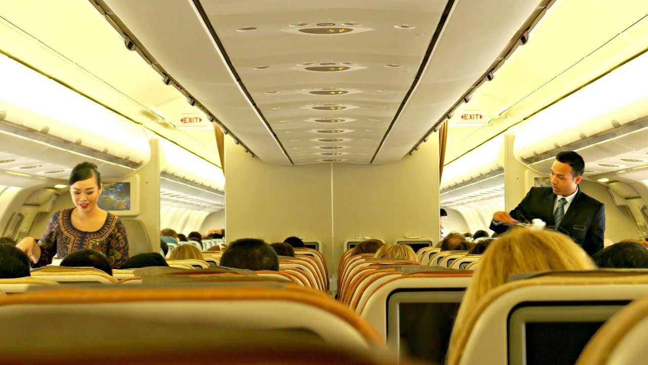Singapore Airlines Airbus A330 Flight: SQ942 Singapore to Denpasar (Bali)
