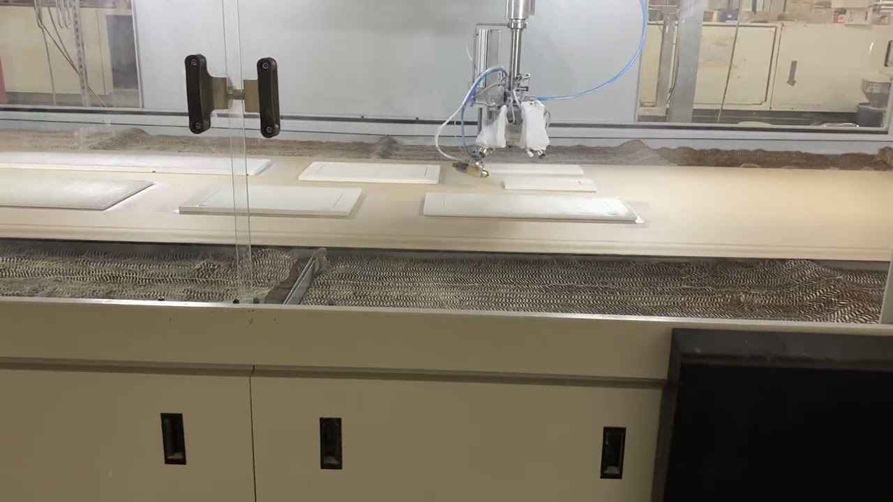 Crestwood Cefla IBotic spray Booth