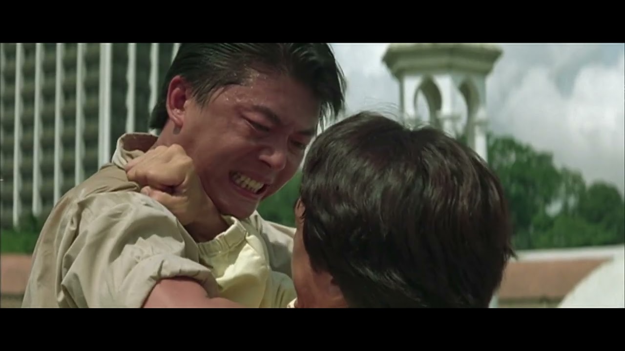 Unbelievable Jackie Chan Stunts! | Police Story 3: Super Cop (1992) | Action Clip