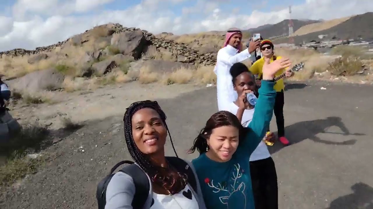 Exciting Adventure in Saudi Arabia. Taif Safari Trip. This country is beautiful. Travel Vlog 🛣️🚌.