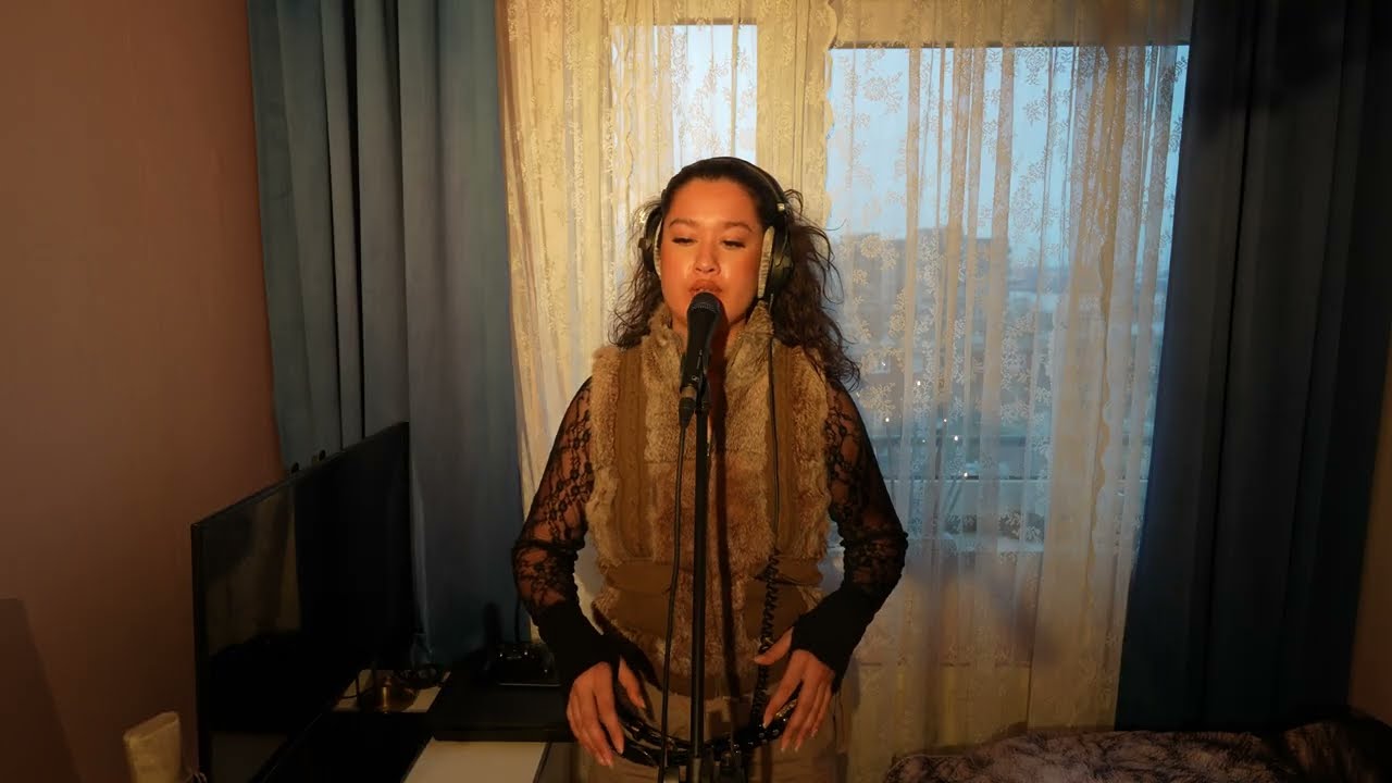 BINA - Straight facts (live)