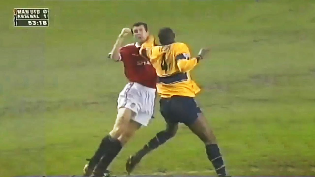 Roy Keane vs Patrick Vieira !!!