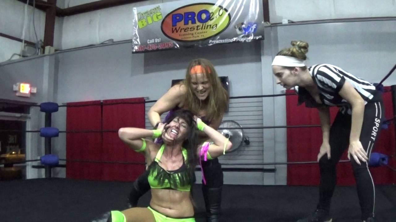 Pro Wrestling 2.0 Santana Garrett vs Kennadi Brinks