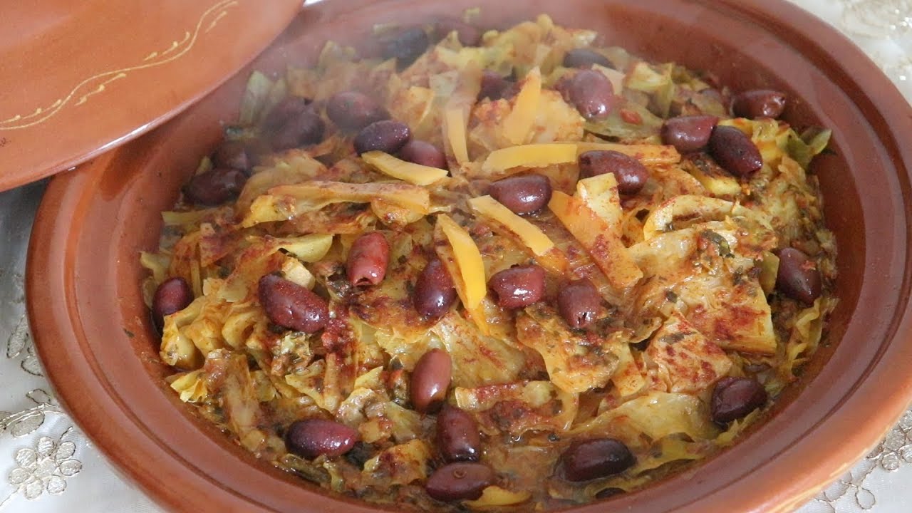 هاذا هو الطاجين لي غادي ارجعكم لايام الطفولة😊خودوا مني هاذ الطريقة ودعيو معايا لذة ومذاق تحفة للم