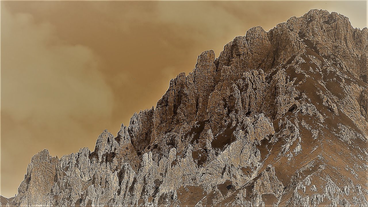 La Cresta Segantini in Grignetta fa da sfondo al memorabile Discorso all'Umanità