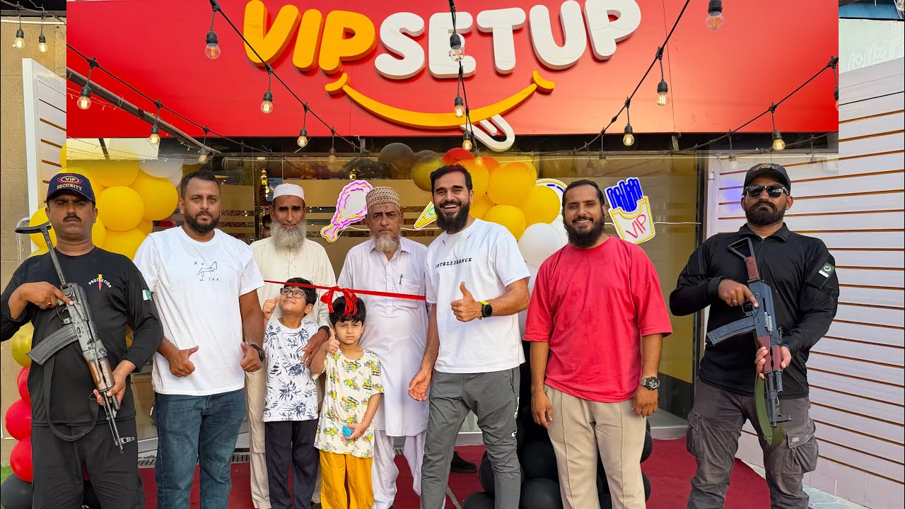 Finally we opened our first restaurant Alhamdulillah 😍