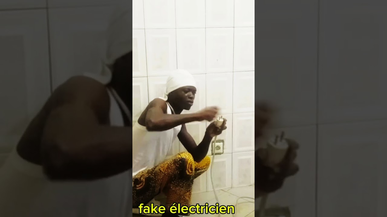 fake &eacute;lectricien choking by lite#ComedyShorts#FunnyShorts#YTShorts#ShortComedy#ComicSkit