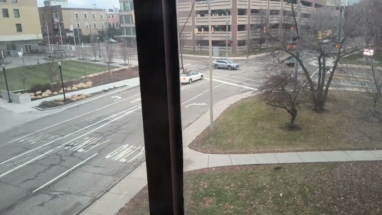 Stupid Otis 211M Hydraulic Elevator at 300-398 Street Garage in Flint MI