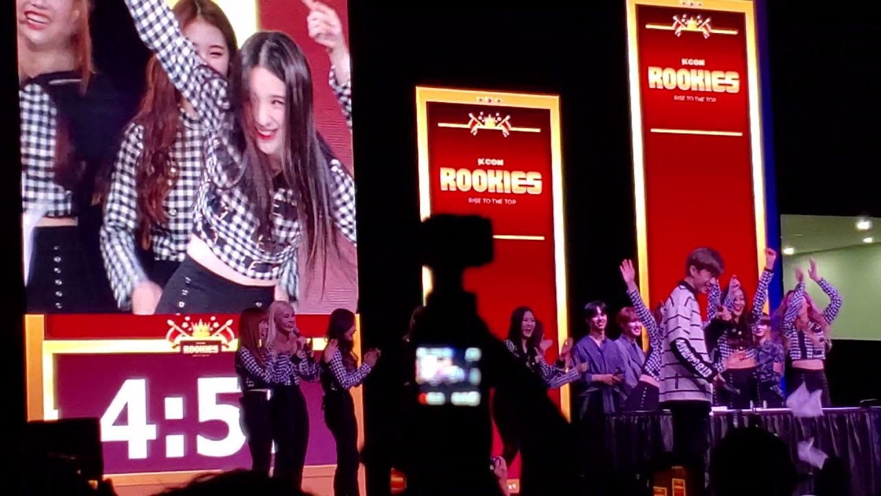 [Fancam][190816] LOONA _ Relay Game (KCONROOKIES x KCONLA2019)