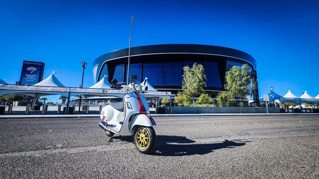Vespa Sunday Solo | Gts300 Racing Sixties | New seats