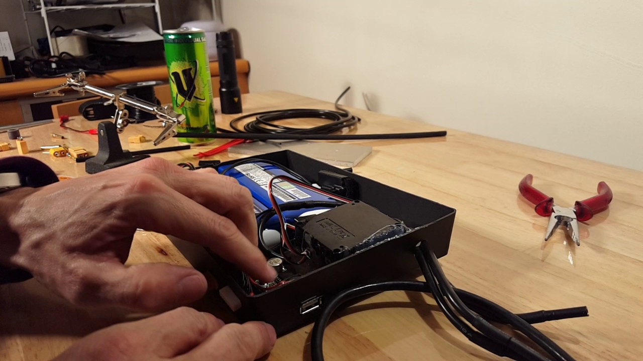 how to charge your phone with your electric skateboard