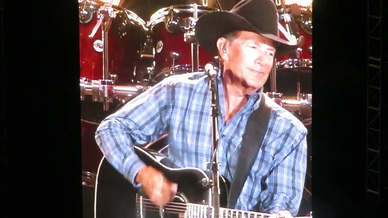 George Strait - I Just Want To Dance With You/2022/Kansas City, MO/Arrowhead Stadium