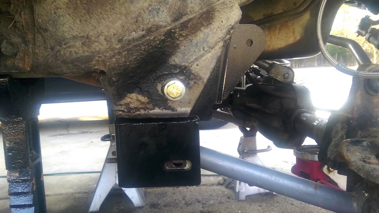 89 Cherokee RC Control Arm Drop Bracket Install