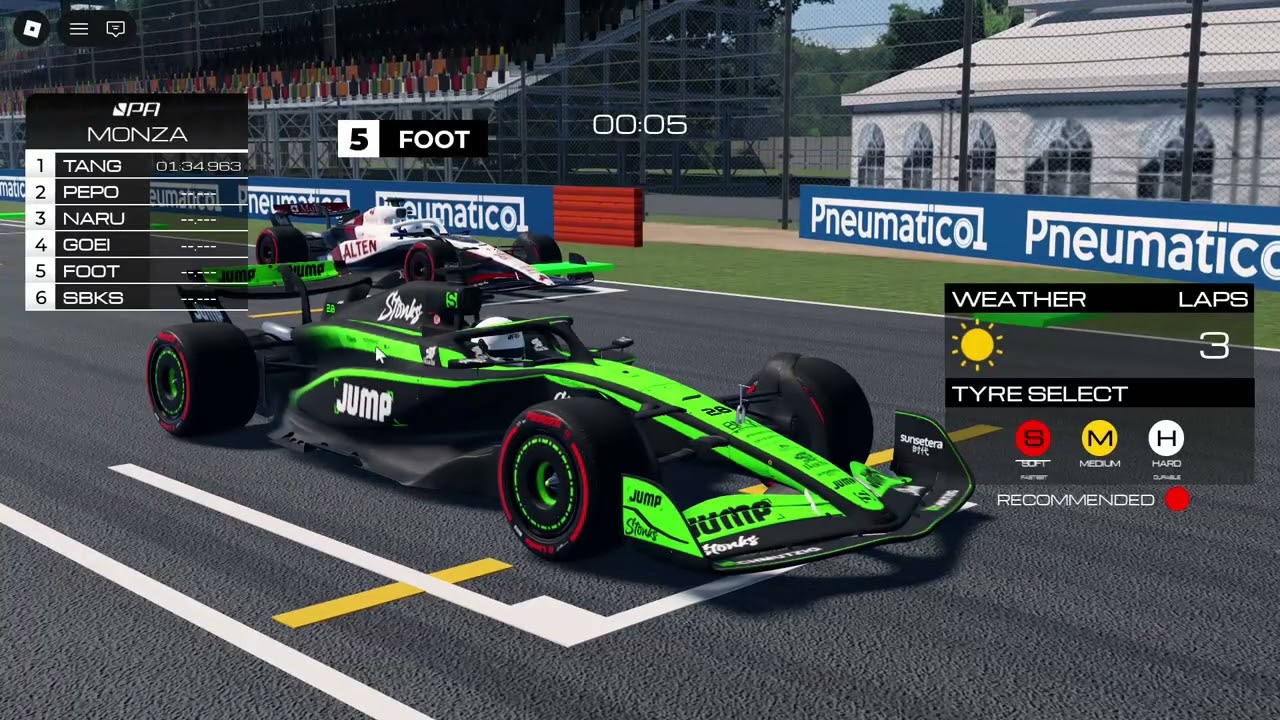 PLAYING A F1 GAME AND WINNING THE RACE (formula apex racing)