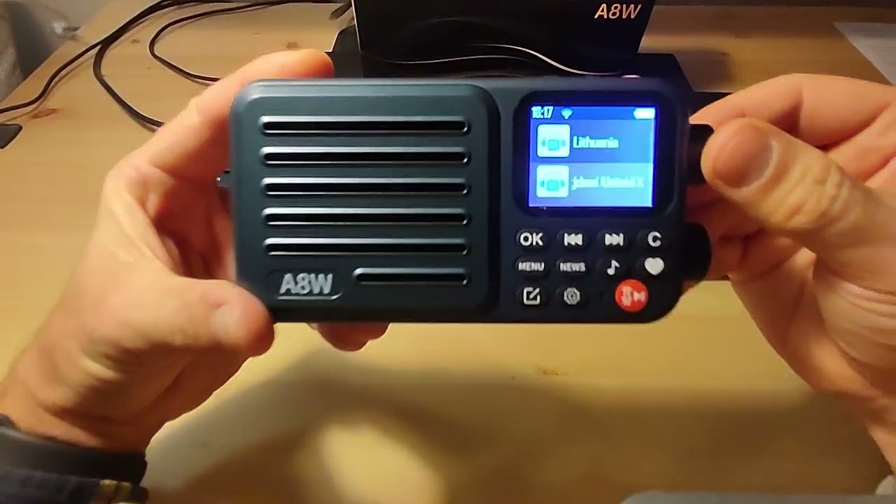 Choyong A8W Portable Internet Radio