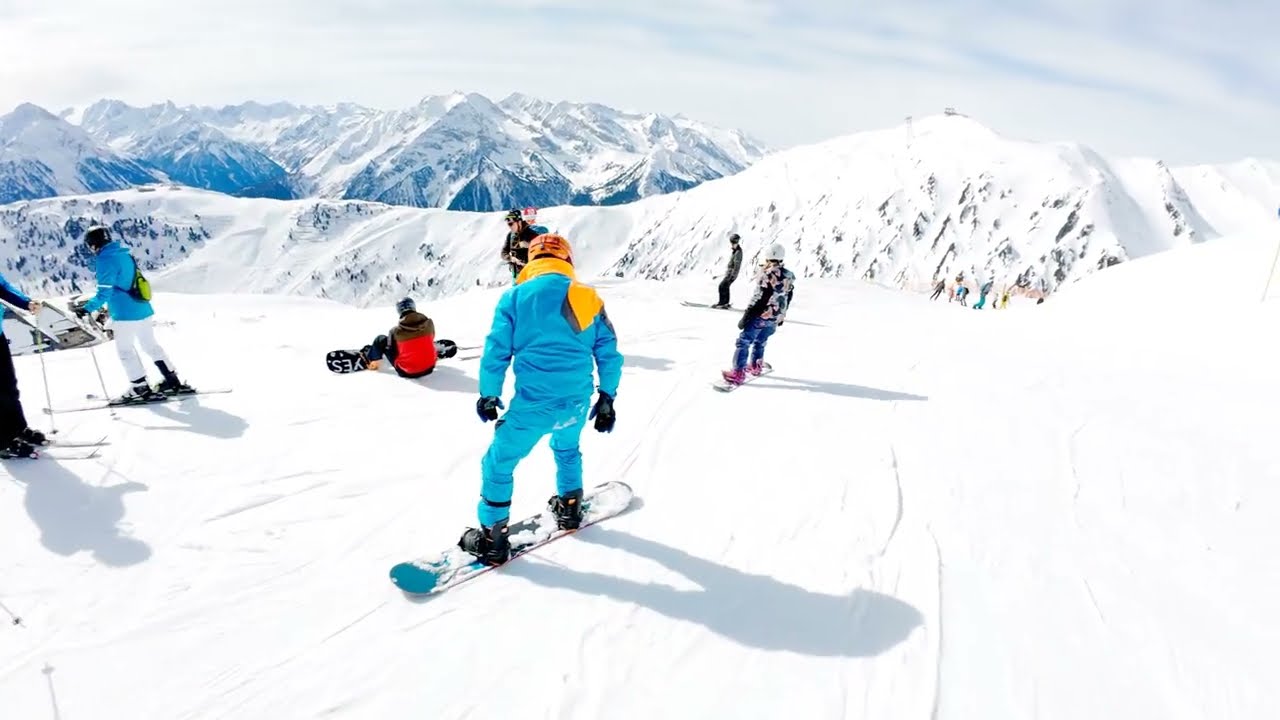 Horberg 11 (Blue) and 10 (Red) | Snowboarding in Austria