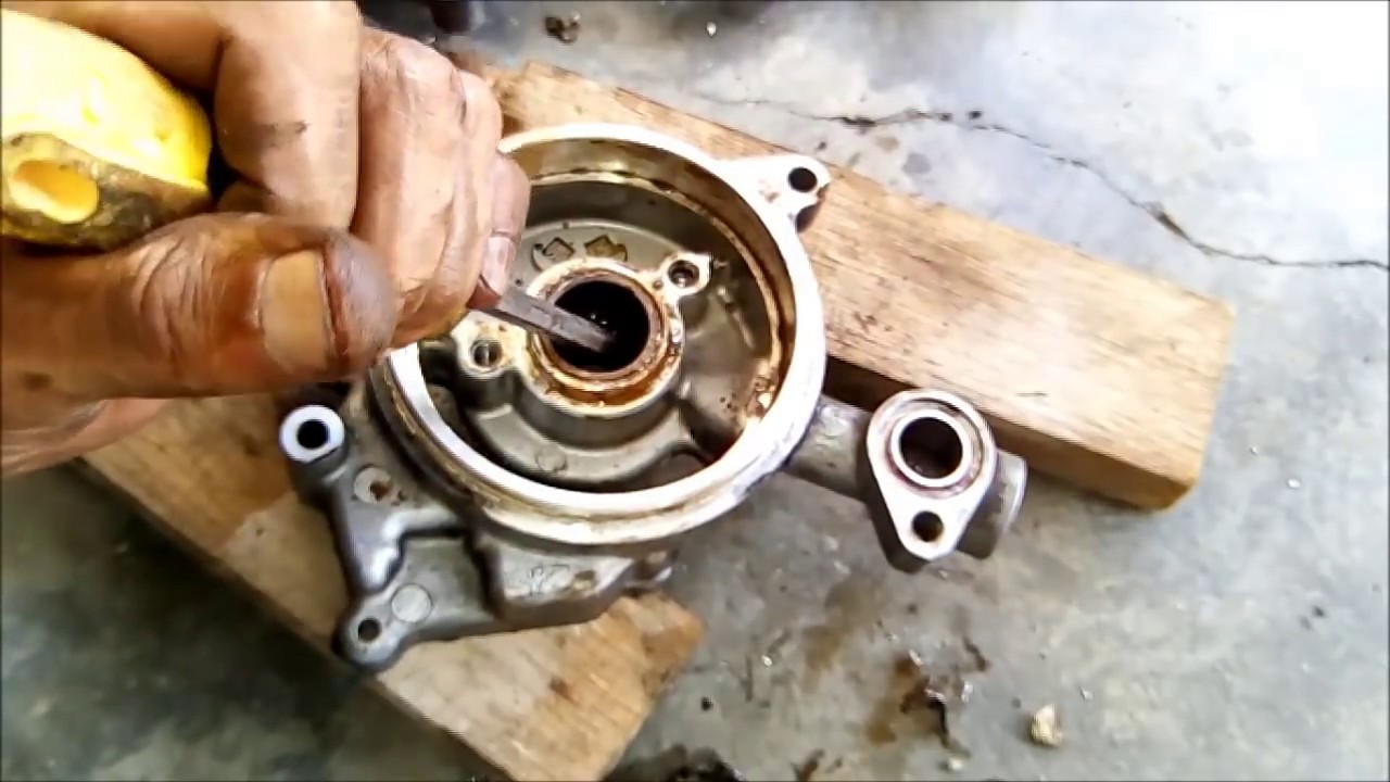 Yamaha LC135 How To Repair Water Pump