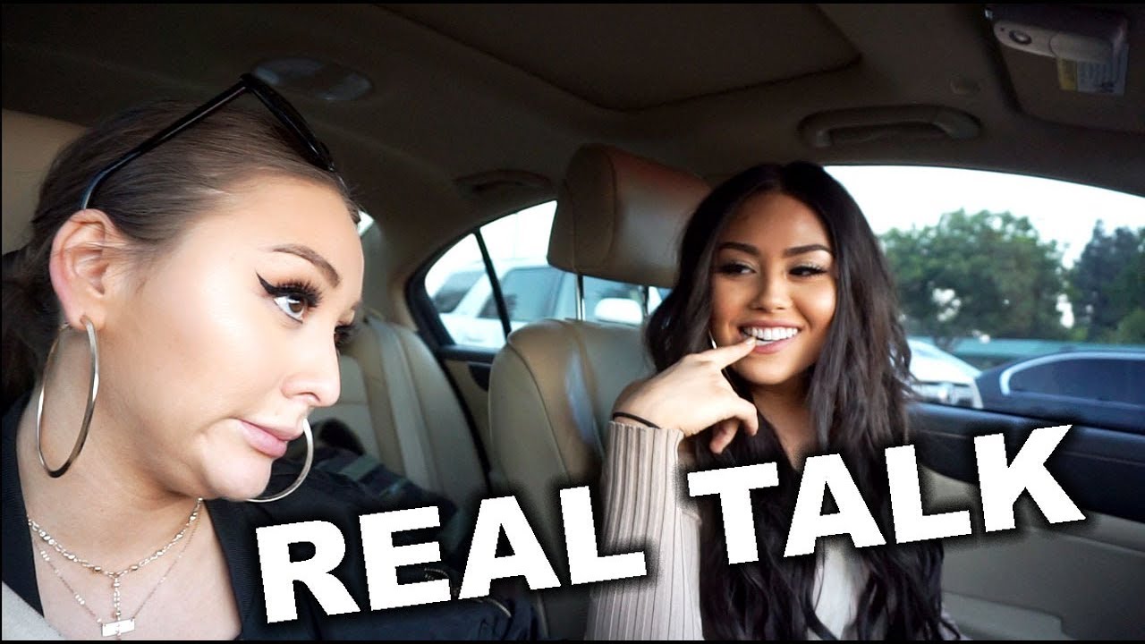 THE REAL LIFE OF A YOUTUBER...| VLOGMAS 2017 | Roxette Arisa