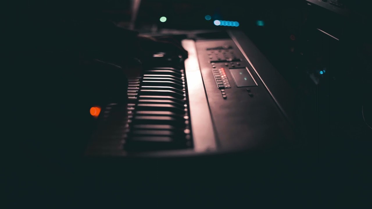 Weatherstruck | Ensoniq EPS sampler downtempo electronic somberwave