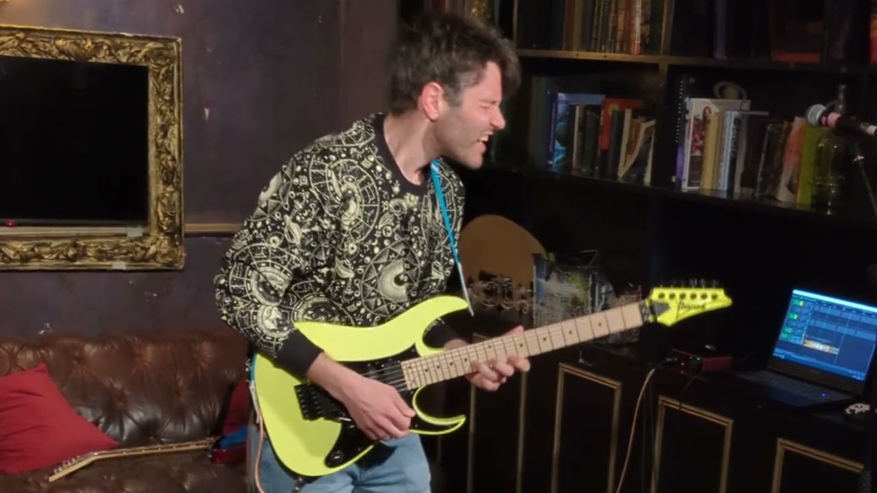 Andrei Sora - 'Spacetime' album launch (live at The Lucky Pig, London)