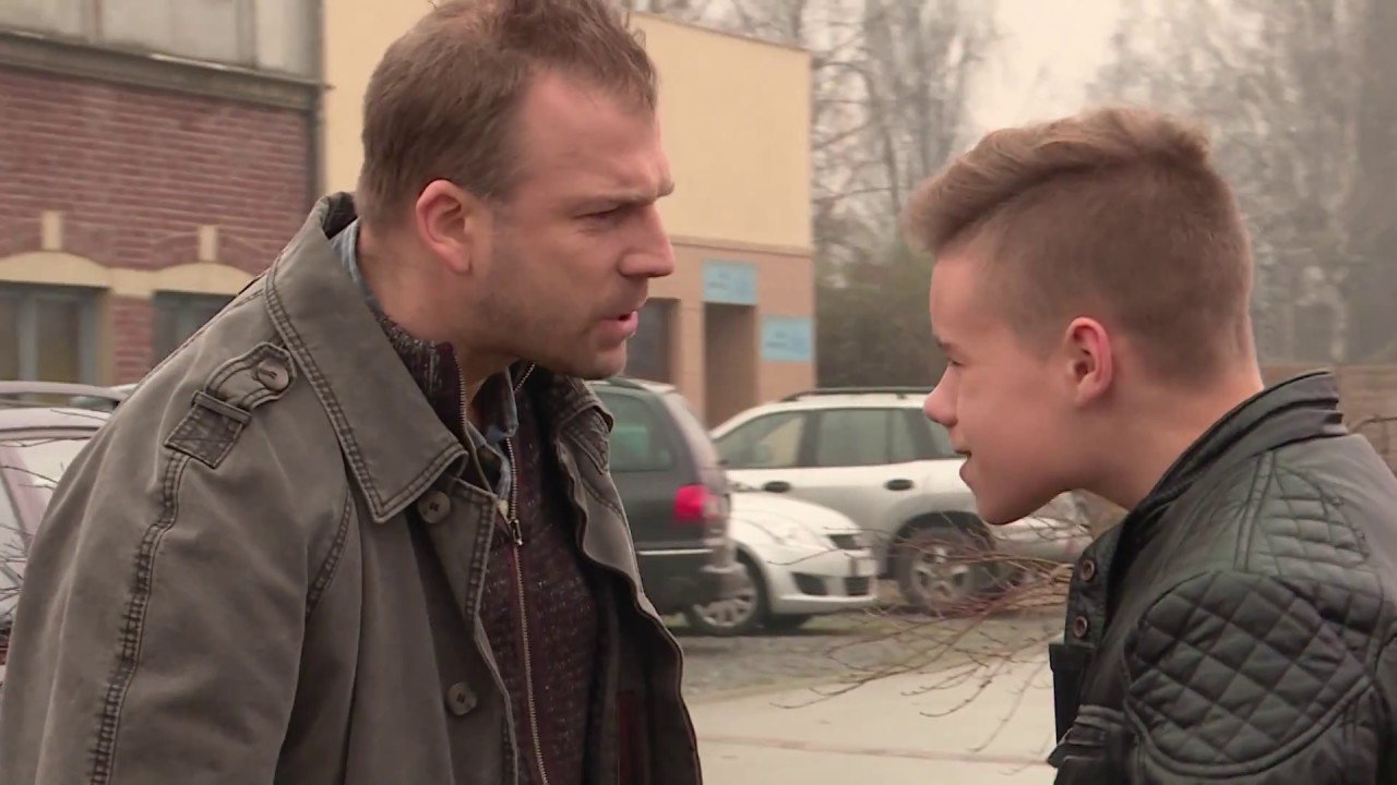 Uczeń uciekł z domu po kłótni ze swoim ojcem alkoholikiem [Szkoła odc. 522]