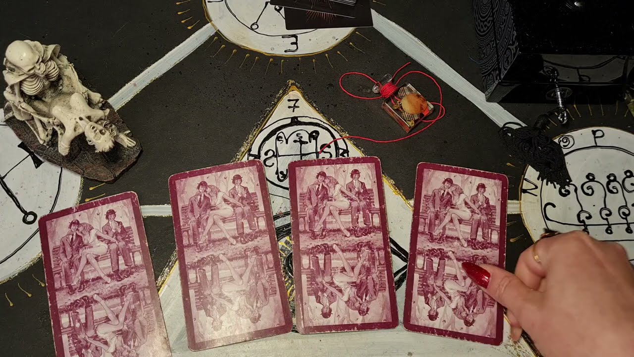 ЧТО ОН ЧУВСТВУЕТ К ВАМ СЕЙЧАС? ТАРО