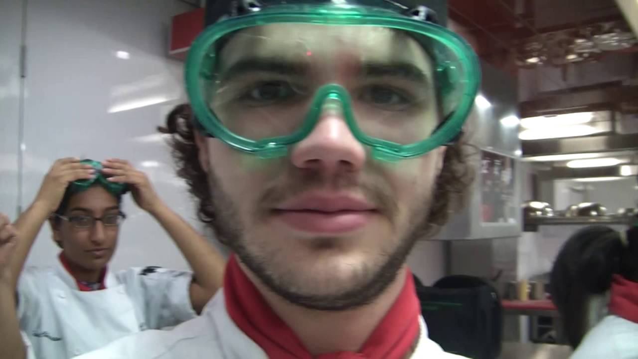 Cooking with liquid nitrogen