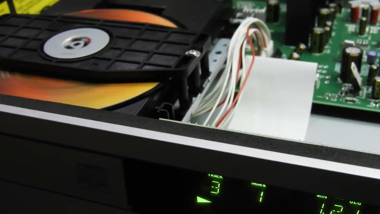 CD-плеер Arcam FMJ-17 с 