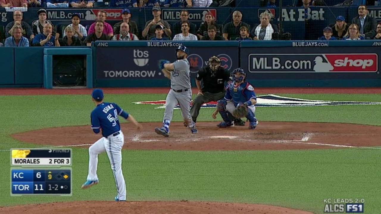 Morales crushes a two-run shot to right