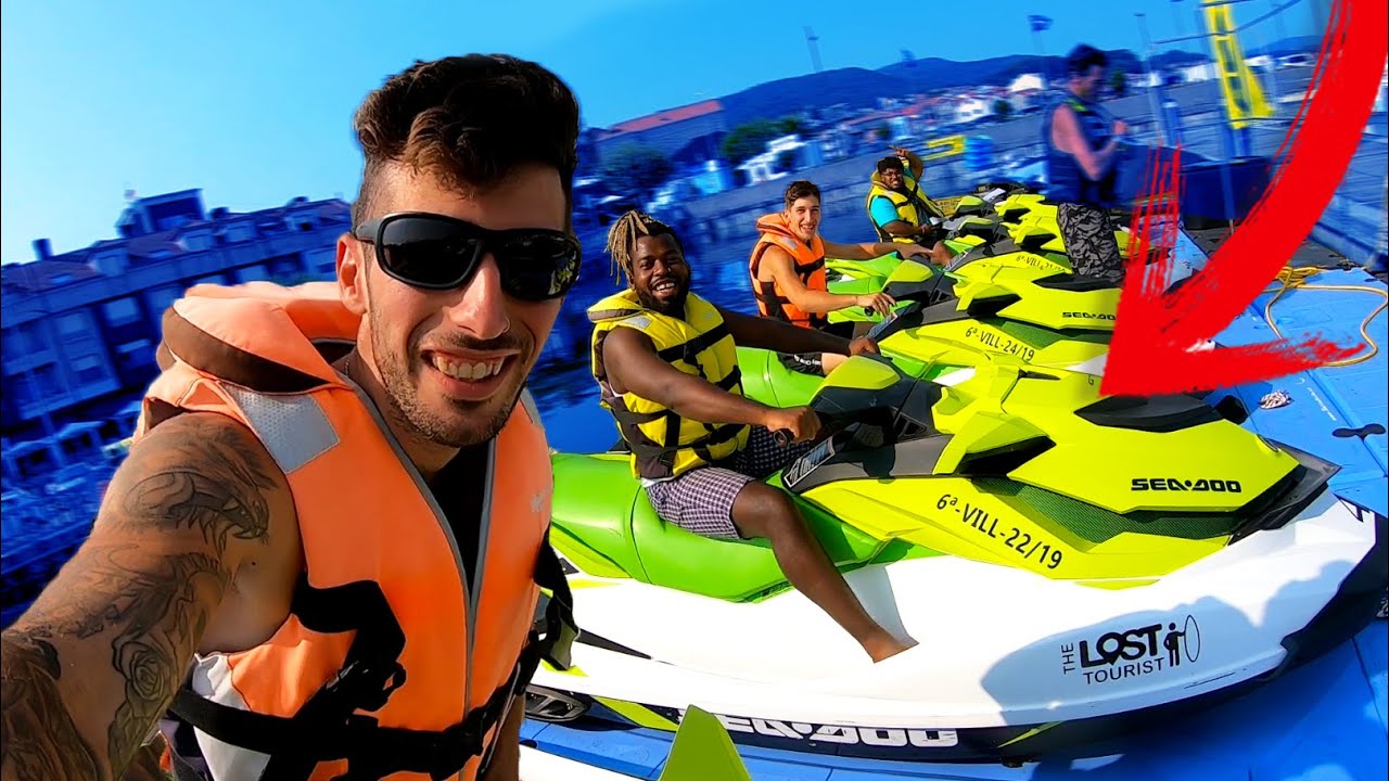 **ACCIDENTE** CON LAS MOTOS DE AGUA EN EL MAR !!