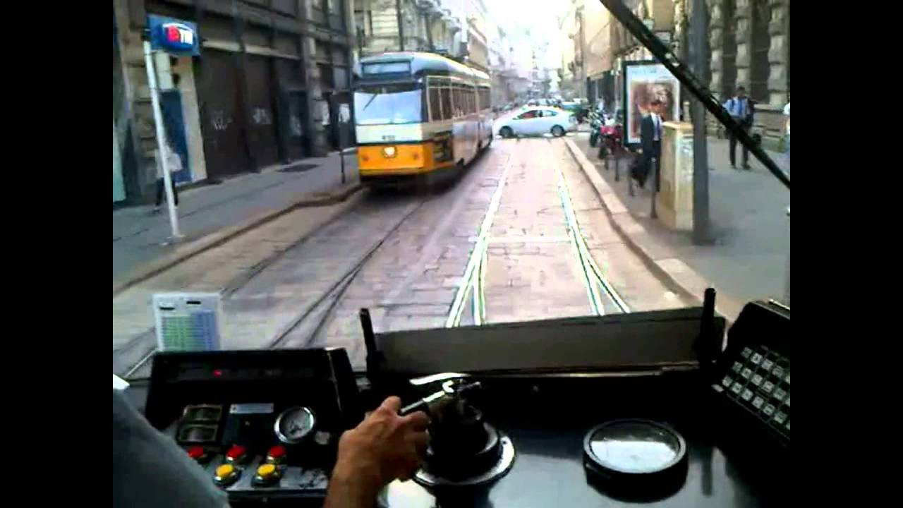 Alla guida dei tram: linea 2