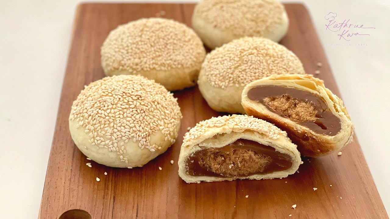 Sesame Chicken Floss Pastry | Sesame Chicken Floss Flaky Mooncake 芝麻鸡丝酥