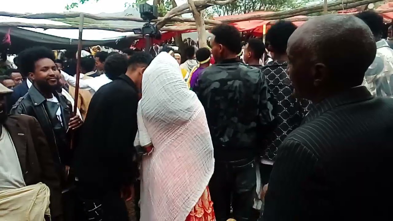 ሁራ