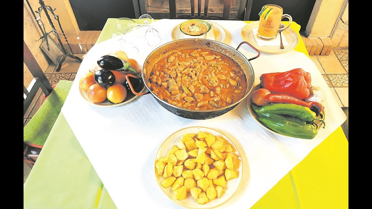 ¿Quiere ver como se elabora , la “Secretaria”, un plato típico de la Sierra Sur de Jaén?