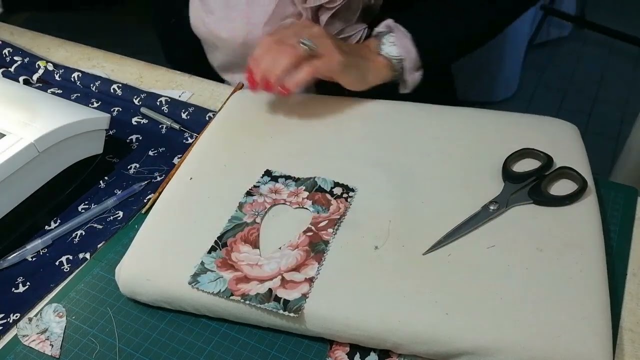 478🎀Porta fazzoletti borsetta+cartamodello GRATUITO