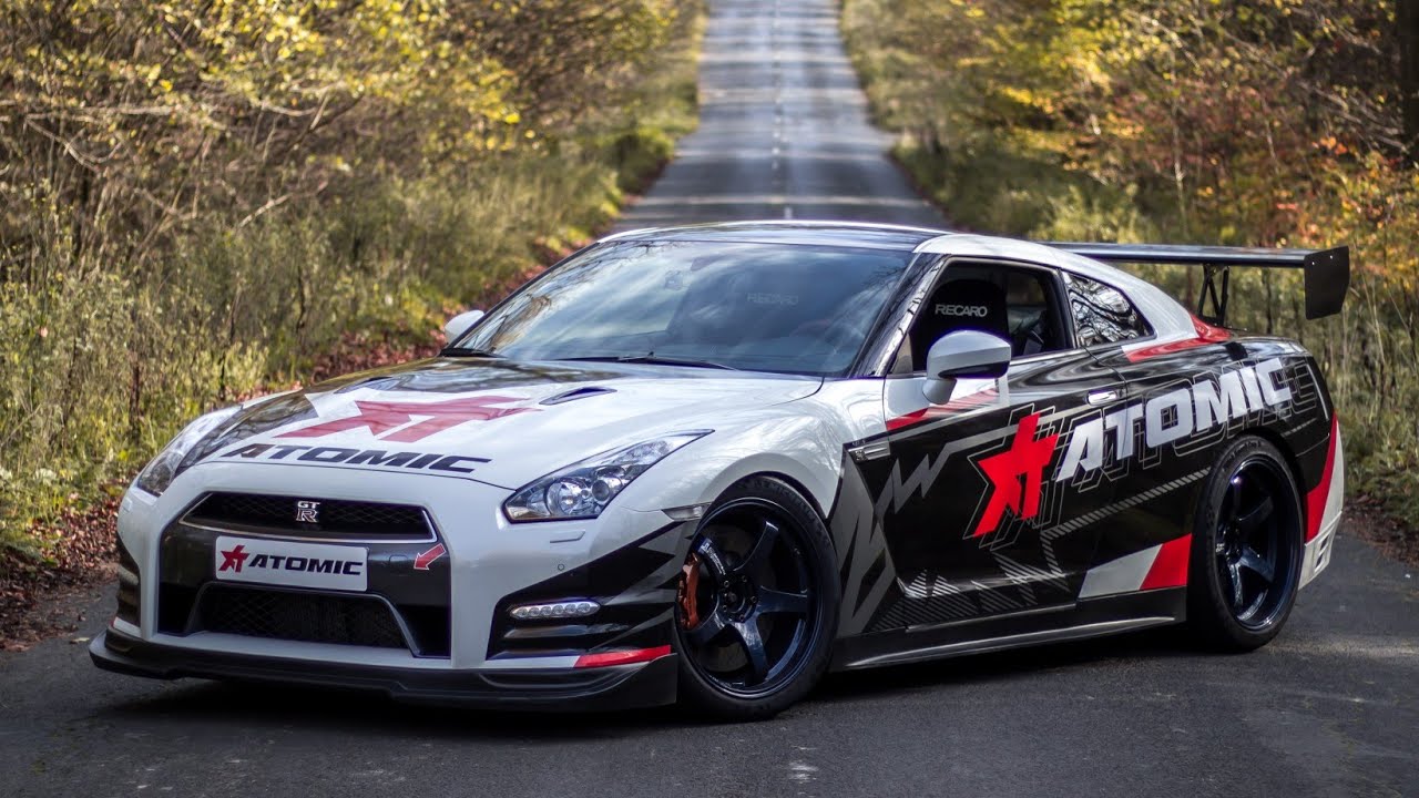 NISSAN R35 GT-R Essential Track Mods