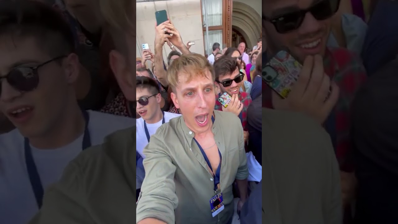 La reacci&oacute;n viral de un influencer tras ver la masclet&agrave; en las Fallas de Val&egrave;ncia
