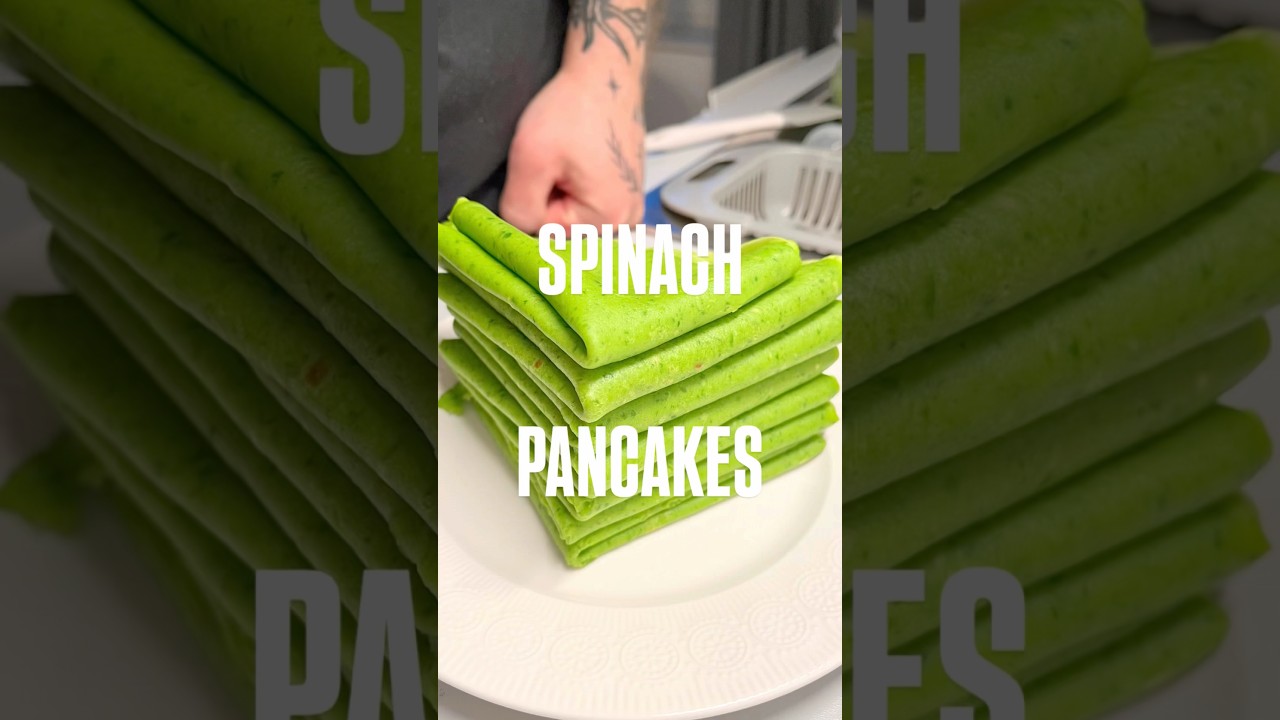 Green Pancakes 😱 #shorts #vegetarianrecipies #healthyrecipes #healthybreakefast #spinach