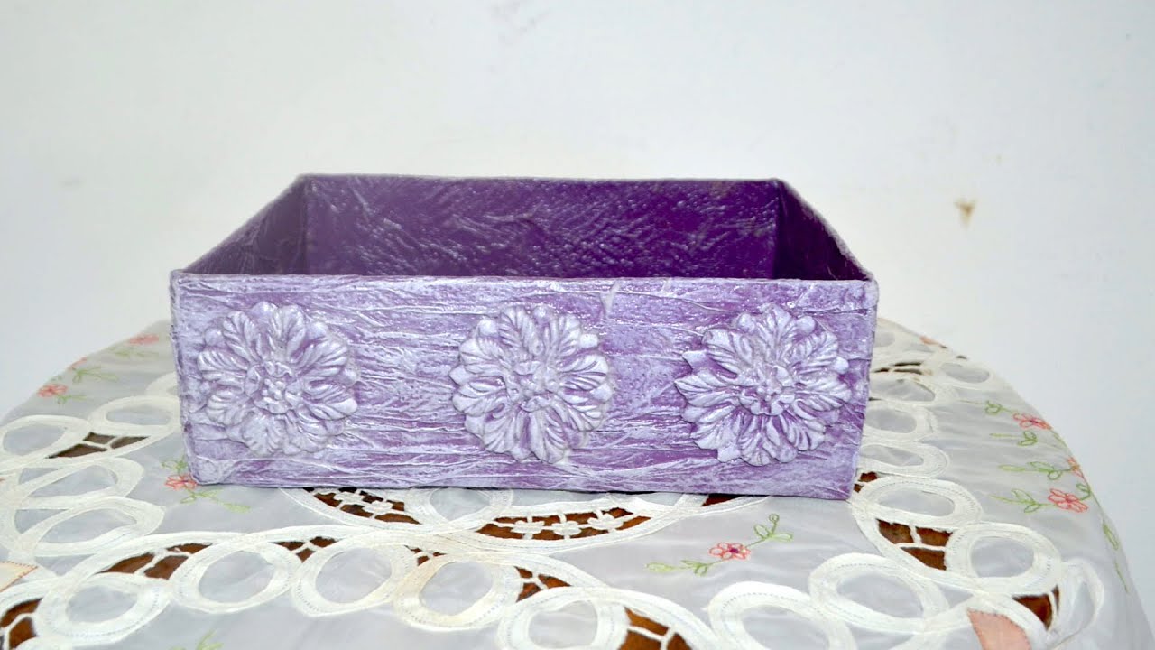 Caja de cartón. Decorada con Cerámica fría. Diy, Manualidades fáciles. Bricolaje.