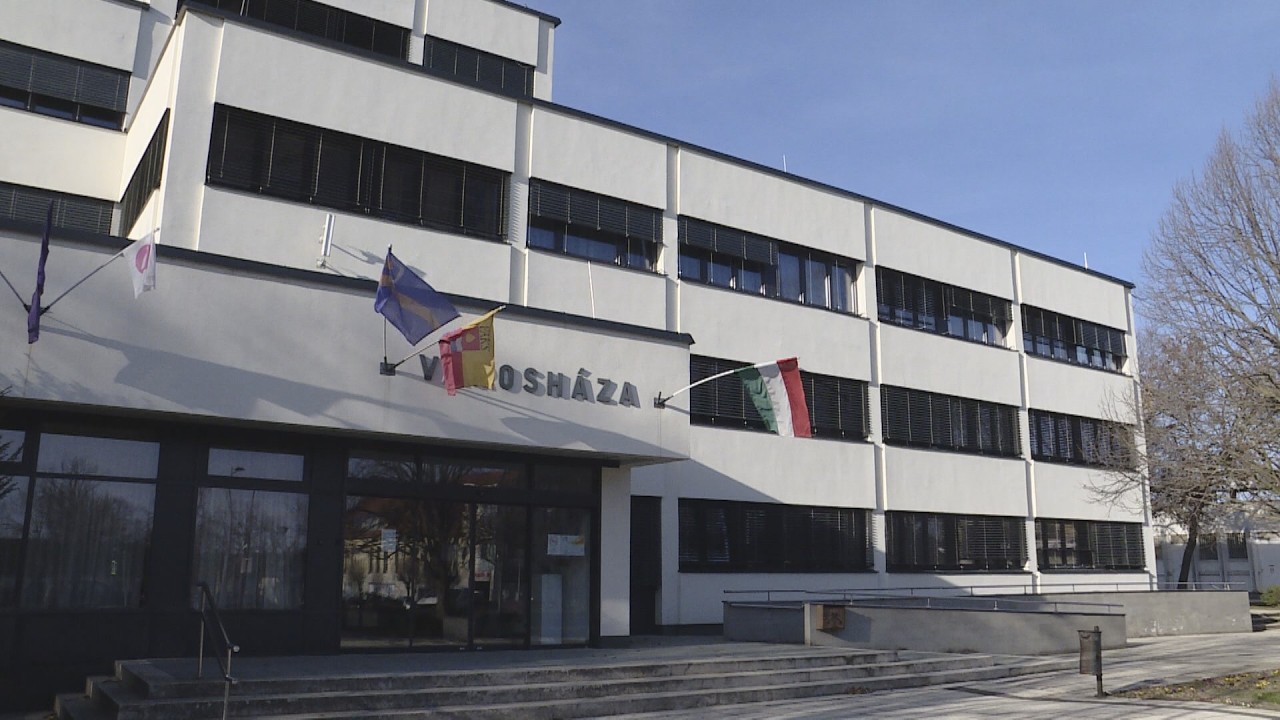 Aki hosszabb időre bérli ki a közösségi házakat, kedvezőbb feltételekkel teheti majd meg